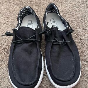 Hey Dude Wendy Basic Women's Casual Shoes, Black Odyssey, size 9